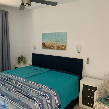 La Casita De La Playa 24-38 *